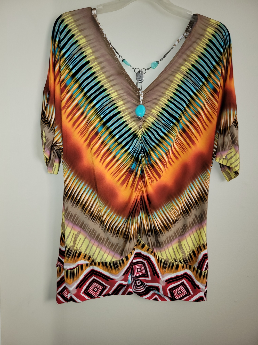 Women's V-Neck Multicolor Printed Blouse